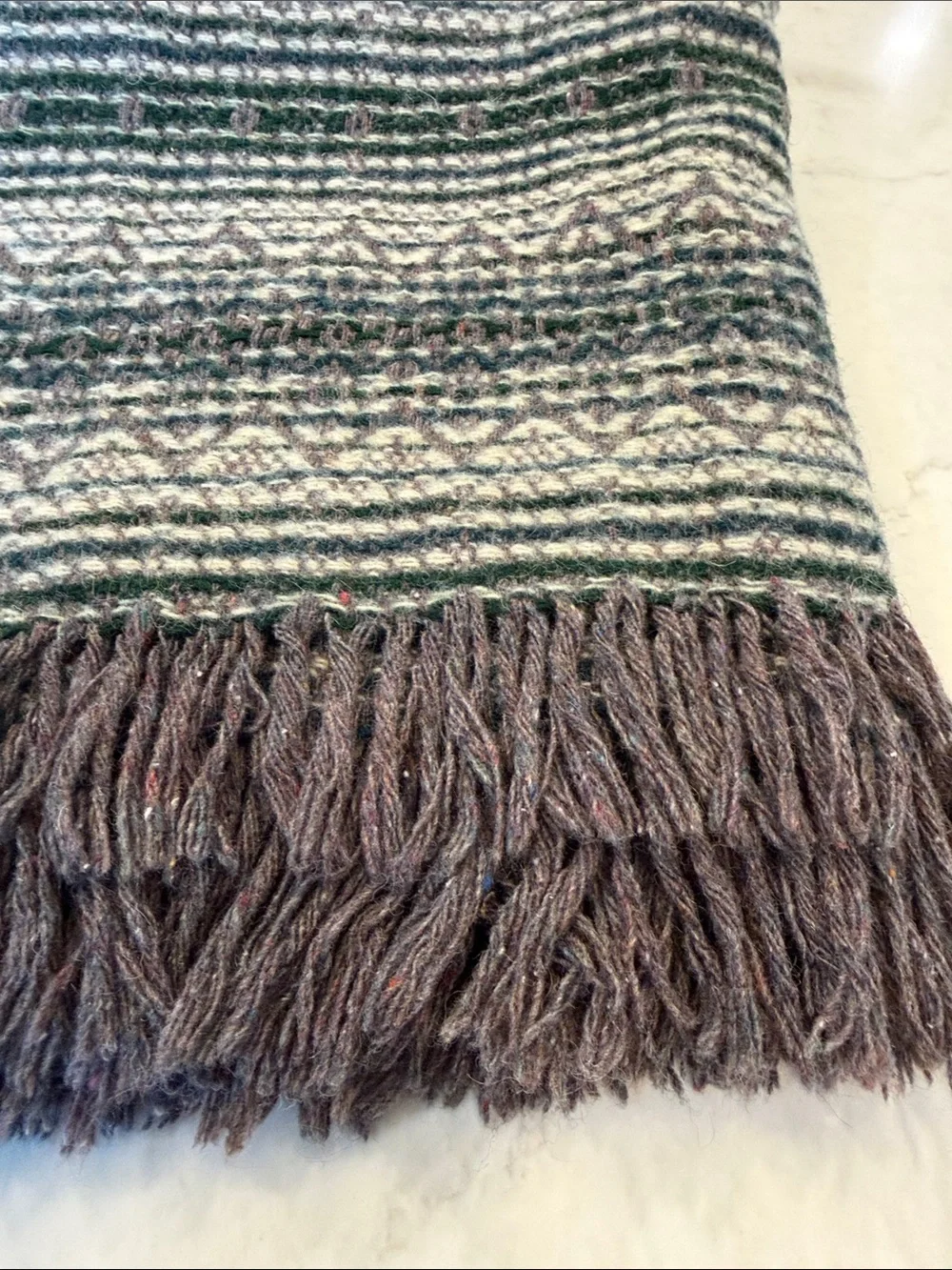 Vintage Amana Woolen Mills 100% Virgin Wool Throw Blanket Fringe USA